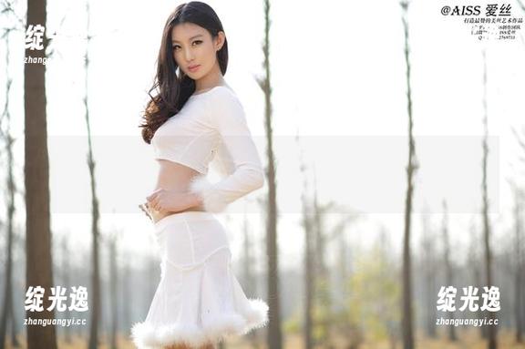 AISS爱丝(黄金版) - 若兮的旅行日记：走走停停，然后我在图片里消失了