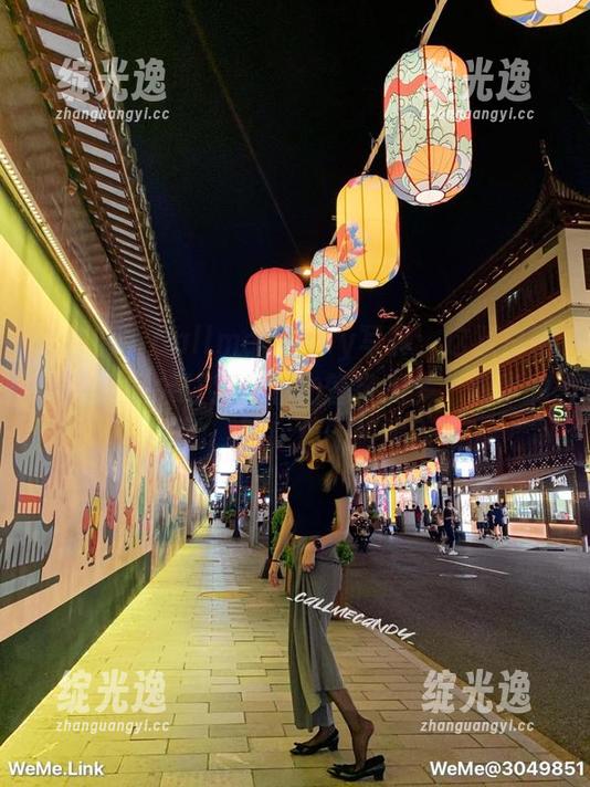 微密圈 - Callmecandy写真：这双白嫩双腿可能会让我心脑血管突然多个跑步的冲动，唉，值不值呢？