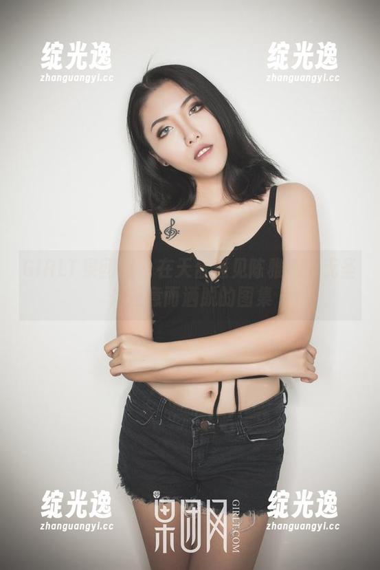 GIRLT果团网 - 在天台遇见陈雅漫：无圣光随意而洒脱的图集
