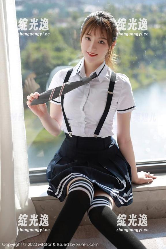 MFStar模范学院-大美妞儿 MFStar模范学院 - 一见钟情?大美妞儿的白衬衫被锁进图库里了
