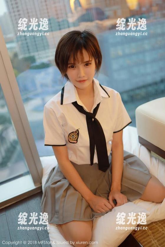 MFStar模范学院 - 看徐微微mia如何用写真集展现那个女孩的模样，分享一下？