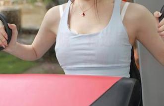 MFStar模范学院 – 精选恩率babe女友写真——哪些角度，在哪儿偷得这温柔？