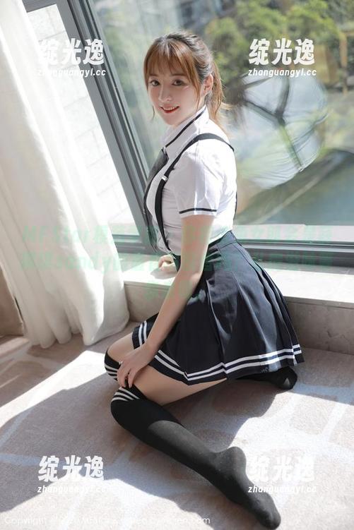 MFStar模范学院 - 你相信兔女郎会是薛琪琪sandy的最佳驾驭者吗？私房滋味等你来嗅。