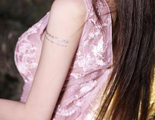 MyGirl美媛馆 – Angela小热巴的圣诞写真集——高清版，一图决定你要不要再看一遍！