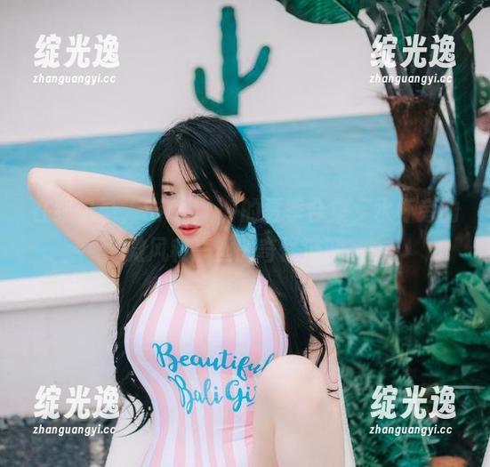 在线记录，Sia(시아)的夏季合集，水杯旁的微风和一丝的奇怪涟漪。