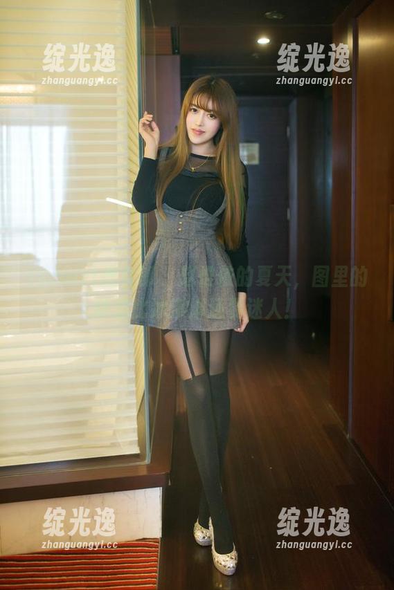 TuiGirl推女郎 - 赵惟依的夏天，图里的味道比冰淇淋还要迷人！