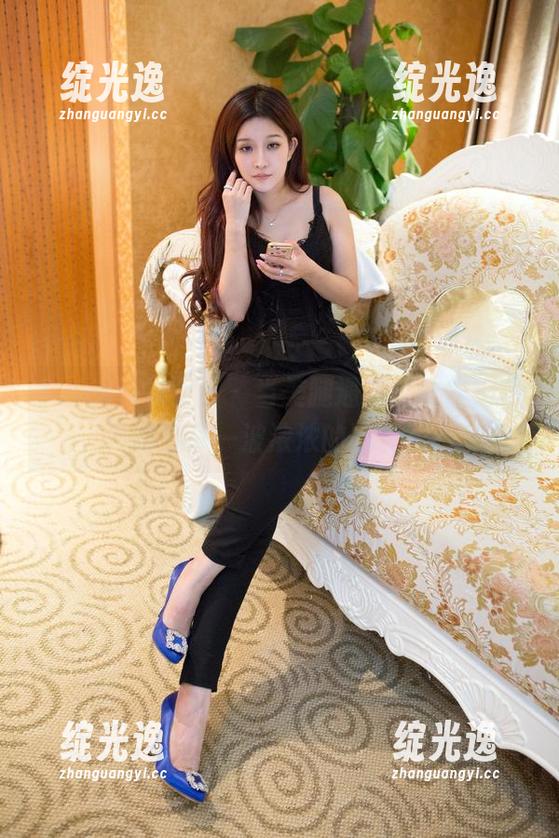 TuiGirl推女郎 - 当美腿遇上赵惟依，写真分享一波浓浓的腿爱！