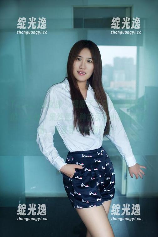 TuiGirl推女郎 - 我瞅了下原图，赵梦洁的“女孩”果然是一种能引起小骚动的作品，简直要考虑加书签！