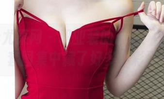 UGirls尤果网 – 职业装的心机：夏雨桐全套图集中藏了好多小彩蛋