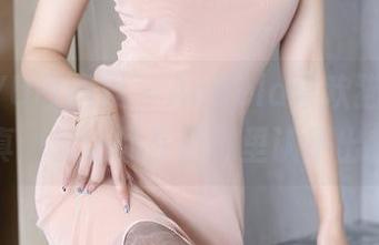 XIAOYU语画界 – Angela喜欢猫的豹纹写真：就让你在丛林里认不出我吧