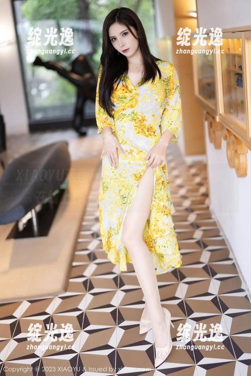 XIAOYU语画界 - “月音瞳”你这豹纹，在线上真把我眼皮撩得抖起来了。