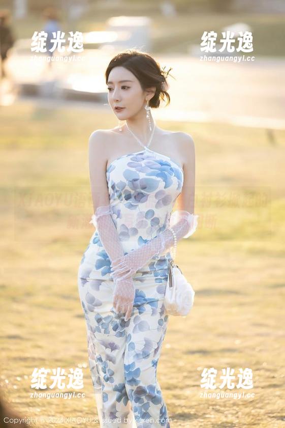 XIAOYU语画界 - 李丽莎携白衬衫掀起的新潮流，写真分享不间断