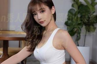 Xiuren秀人网 – 吃白菜的vi菜菜的短裤写真集：夏天，还是冬天？不重要，关键是这条裤子！