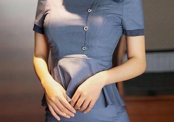 Xiuren秀人网 – 下载安然Maleah的水手服，保存一份青春的回忆，虽然穿上没跑出海，但在沙发上风大得很！