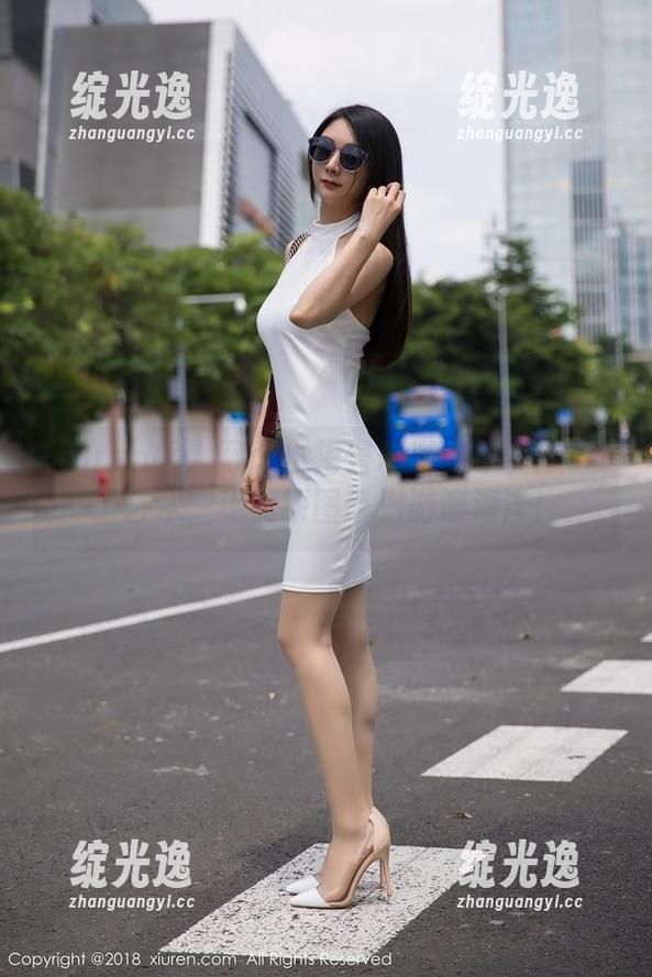Xiuren秀人网 - 小海臀Rena把泳衣穿成了艺术，绝美原图带你游遍海洋！