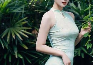 Xiuren秀人网 – 这次的私房，柚琪Rich真的是玩弄灰丝的高手啊。