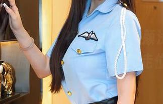 Xiuren秀人网 – 在这ç前面，颜浅浅Cindy的美腿原图，好想问问她的走位技巧！