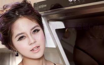 YouWu尤物馆 – 媚惑与自由：仔细品味Cris_卓娅祺的吊带与原图
