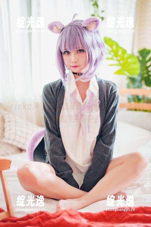 rinka冲田凛花的最新校服cos，穿上就让人想回到高中去！