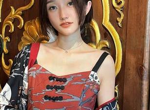 在roroki骷髅姬的图包里，泳池才是真正的鬼才！