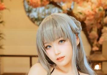 七七娜娜子的这组图片，女神形象果然要让人多看几眼啊。