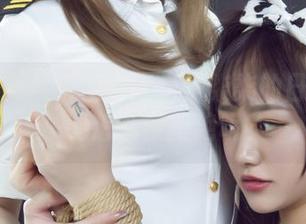 丽柜 – 其实天使之恋只是柒柒的日常写真，能怎么被拒绝呢？