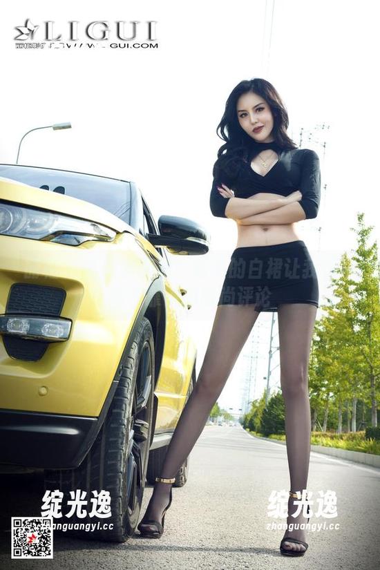 丽柜 - 私拍小天地：语寒的白裙让我想写篇不靠谱的时尚评论