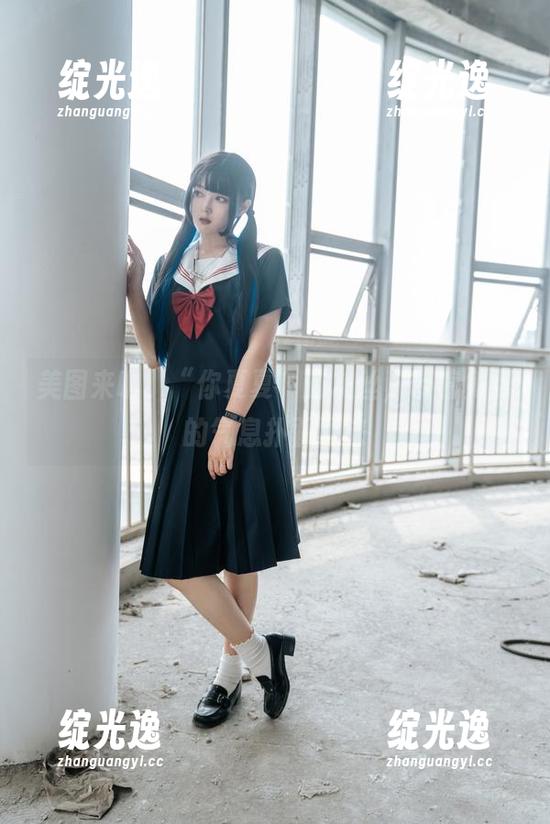 美图来啦！“你夏夏”的灰丝，带着免费的气息扑面而来