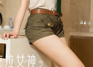 克拉女神 – 看宋智珍如何用比基尼合集挑战你的审美极限…的边缘。