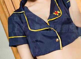 克拉女神 – 提醒一下慕菲：户外写真的原图已经安排上了，更新内容别忘了跟上哦！