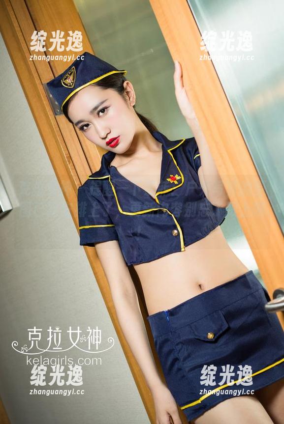 克拉女神 - 提醒一下慕菲：户外写真的原图已经安排上了，更新内容别忘了跟上哦！