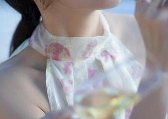 微密圈 – 周妍希的灰丝美图，今天的色调带你飞