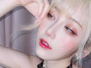 最新分享：为啥啾小妍的甜心让人每天都想着补糖？