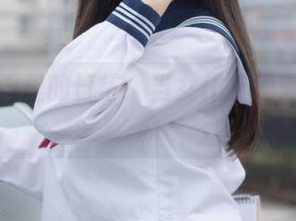 喵糖映画里的日常：当女仆长裙遇上好奇心