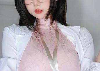 下载女主K白丝兔女郎图包，脑补效果未知，但兴奋度满分！
