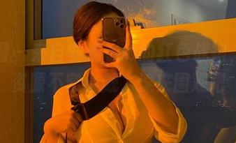 微密圈 – 来自安妮yoo的红色战袍，图集资源不容小觑，速来围观吧