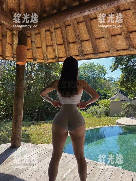 微密圈 - 最新！宋昱欣的JK版说走就走旅行手册