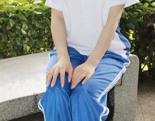 小众视觉 – 嘤嘤再次确认：海边，这个地方果然有沙子！