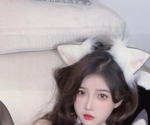 小小奶瓶儿：在瑜伽中找到的“宁静”，看了这组图片，我反而觉得我需要一个泡沫垫…