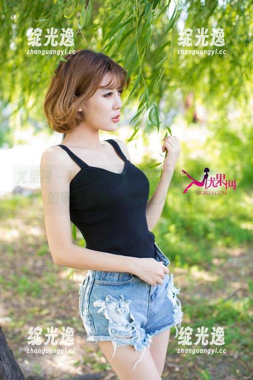 尤果网 - 叶希的美脚，这张照片给了我新的审美标准，真是让人咋舌！