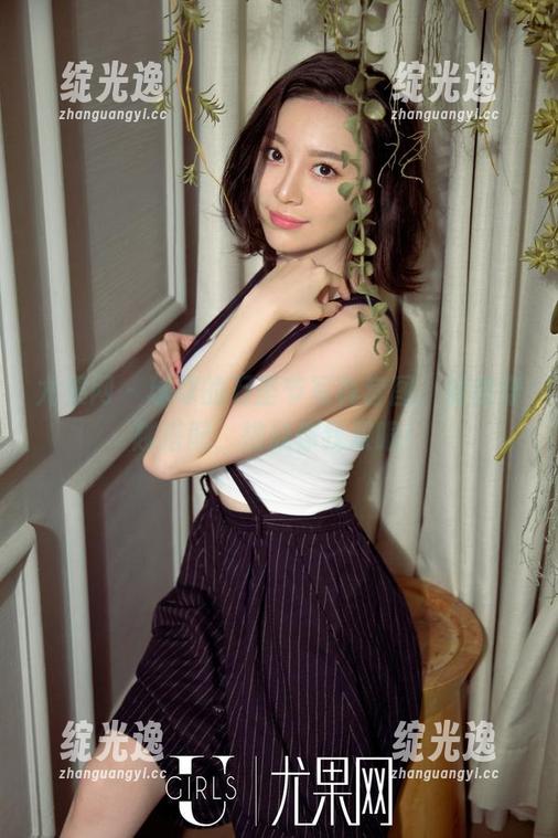 尤果网-球球 尤果网 - 球球的万圣节写真套图,轻松穿越搭配,挑战你我双眼!