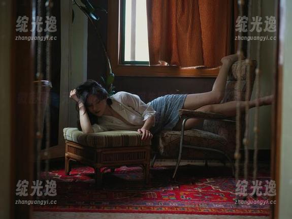微密圈 - 无心插柳，就是阿朱啊的空姐写真下载竟然让我流连