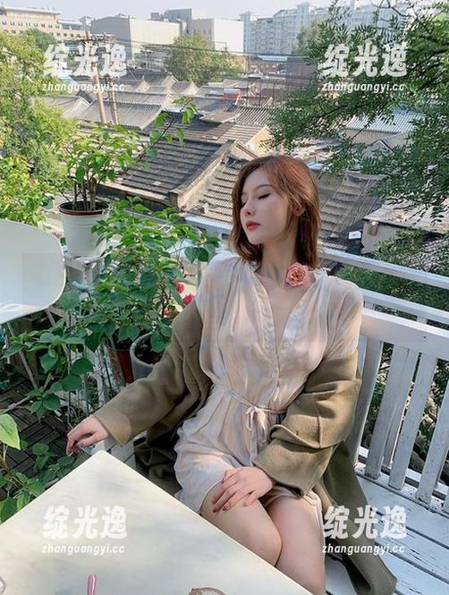 微密圈 - 穿上白色面具，就是阿朱啊在搞什么鬼？高清原图无尽想象！