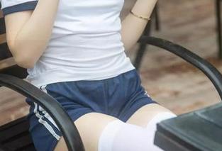 私房魔法：那件幼水铃衣，竟然让照片里的女孩变得更生动？