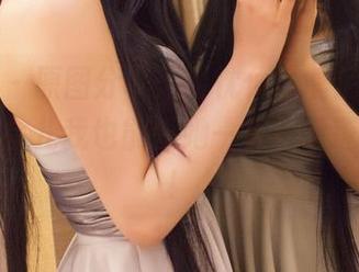 推女神 – 原图分享：谢忱倬比基尼，真心希望一会儿我也能像她一样‘开蓬’赴美！
