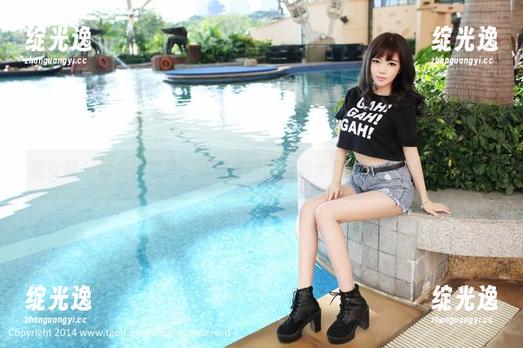 推女神 - 颜美汐写真：泳衣里的比基尼大勇士，水温全是考验。