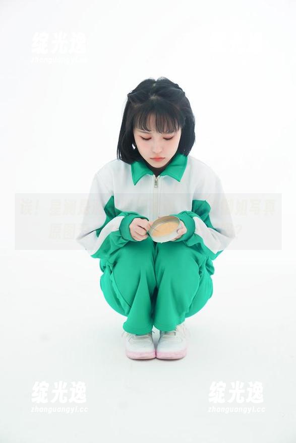 诶！星澜是澜澜叫澜妹呀，你的御姐写真原图没有考虑我这个小心脏吗？