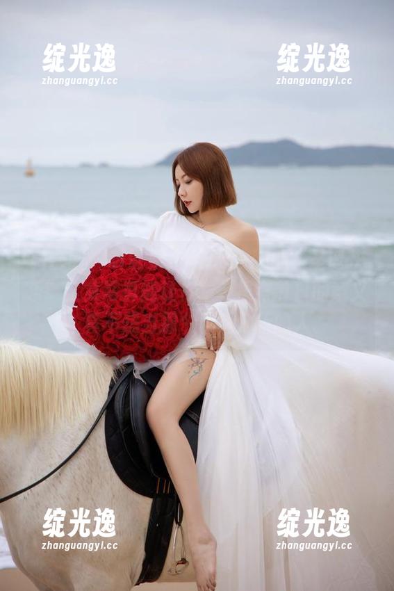 微密圈 - 听说果儿Victoria的“圣诞快乐”全集写真能让你重新思考节日的意义，真不想当那个认真分析的人。