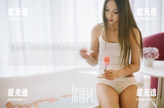 果团网 - 这组写真都是温柔的力量，尹意纯绝对有当心理医生的潜力！