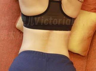 模范学院 – 果儿Victoria眼镜合集，究竟是眼镜太好看，还是她太会搭？桑心了！
